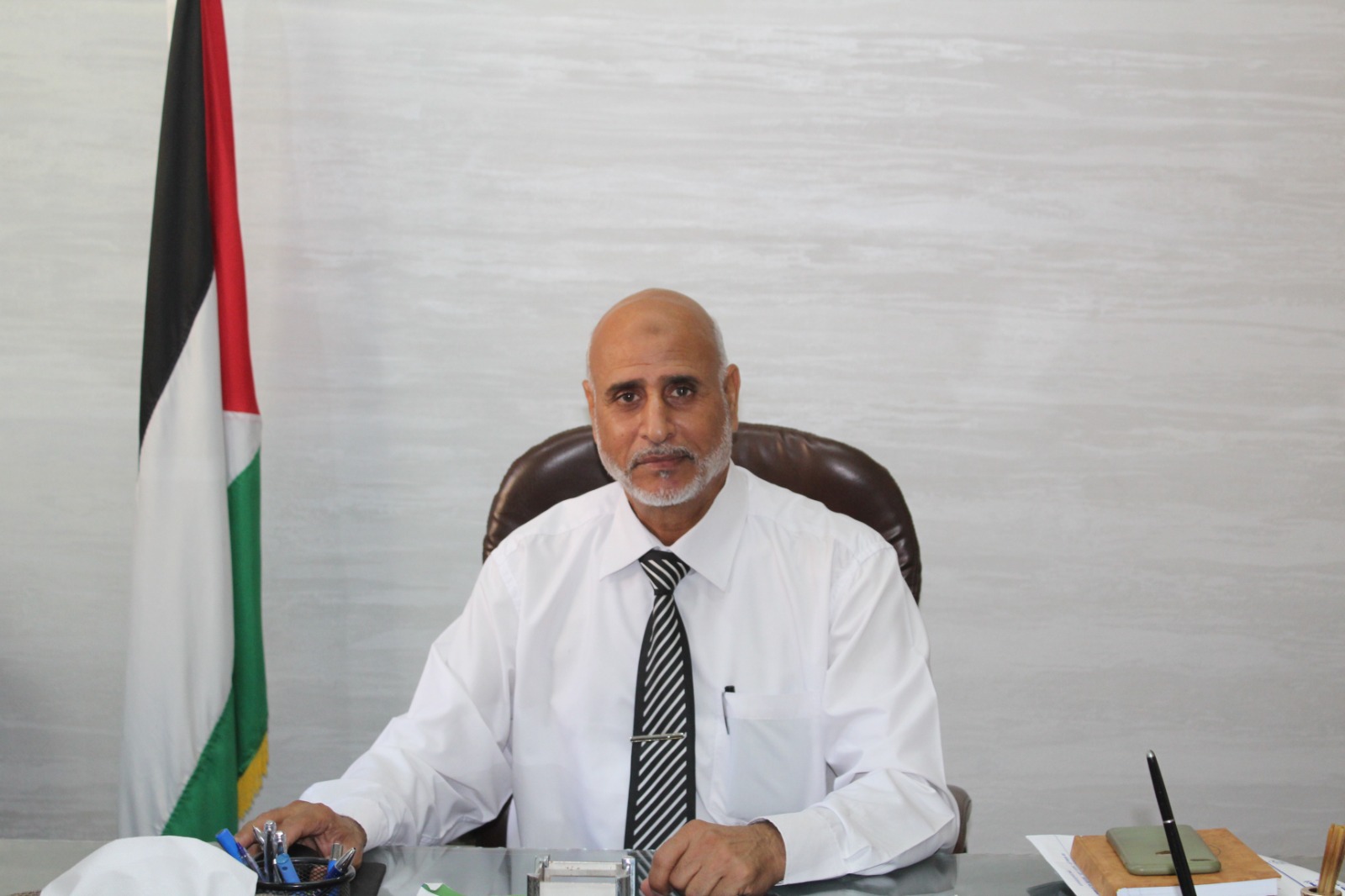 الرئيس